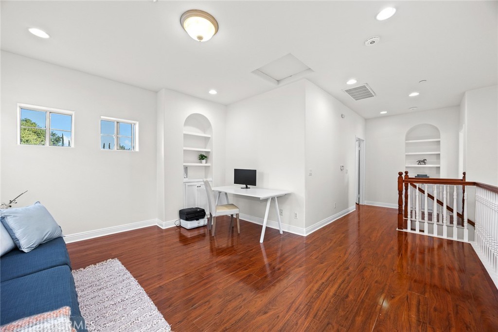 470 West Duarte Road, Unit B Arcadia, CA 91007 - Photo 19 of 38