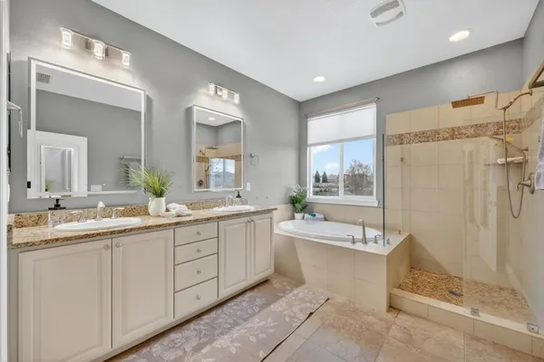 $879,000 | 3646 Rose Crest Circle, El Dorado Hills, CA 95762