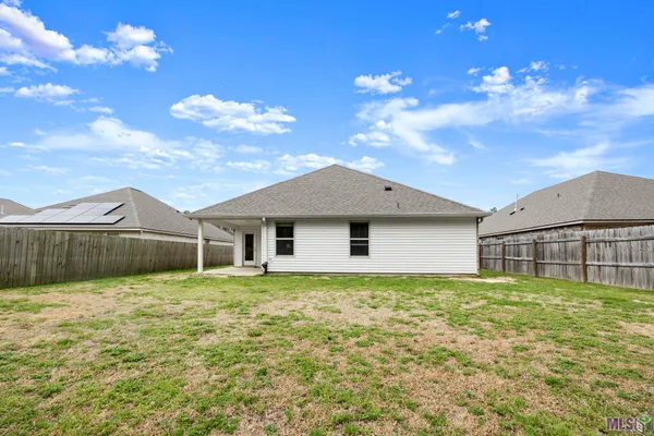 $270,000 | 13230 Fowler Drive, Walker, LA 70785