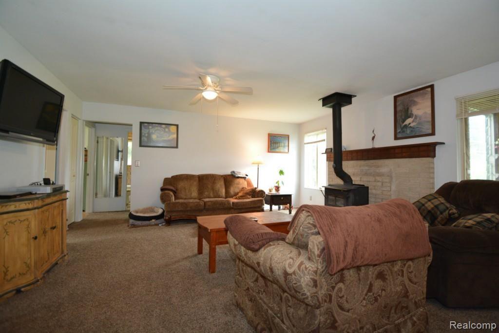 3530 Lippincott Road Lapeer, MI 48446 - Photo 27 of 60 3530 Lippincott (57).jpg