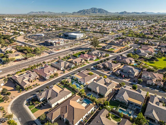 $1,100,000 | 3962 East Redwood Place, Chandler, AZ 85286