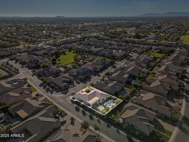 $1,100,000 | 3962 East Redwood Place, Chandler, AZ 85286