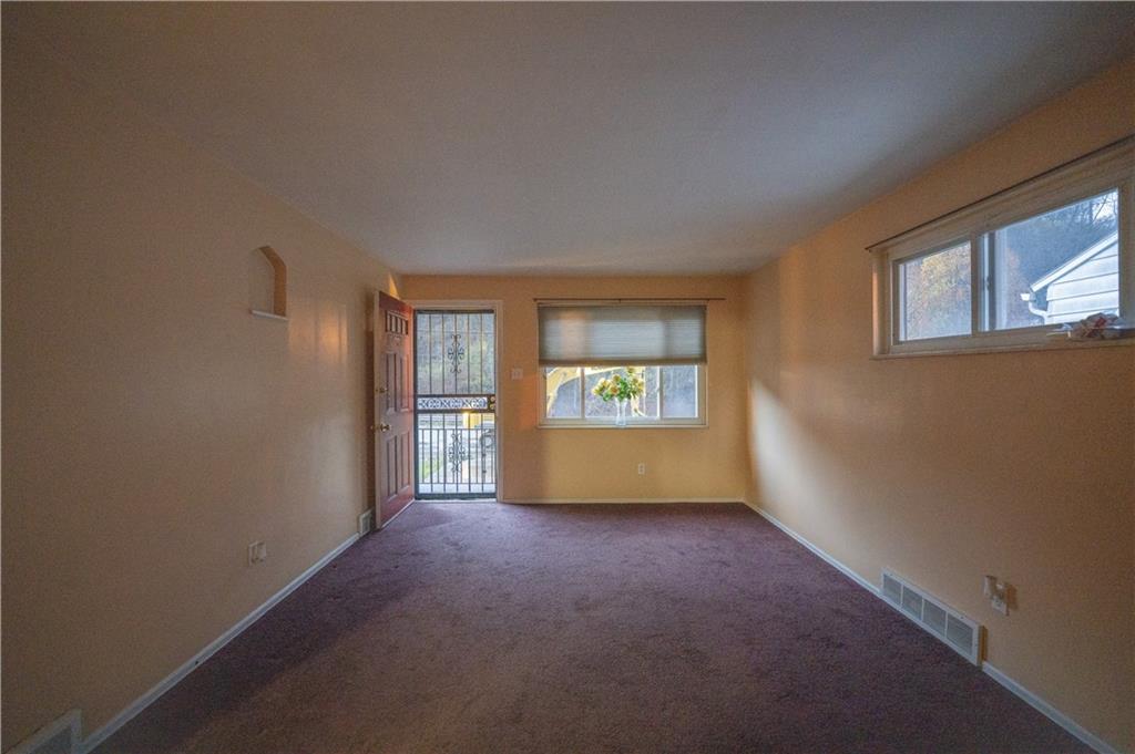 826 Becks Run Road Pittsburgh, PA 15210 - Photo 3 of 22 Living Room 1