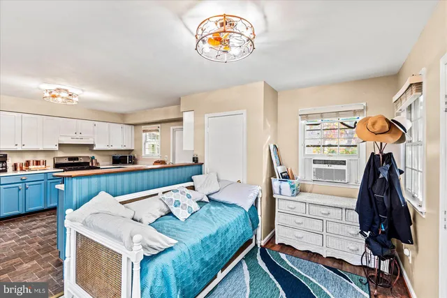 an outdoor view from a balcony