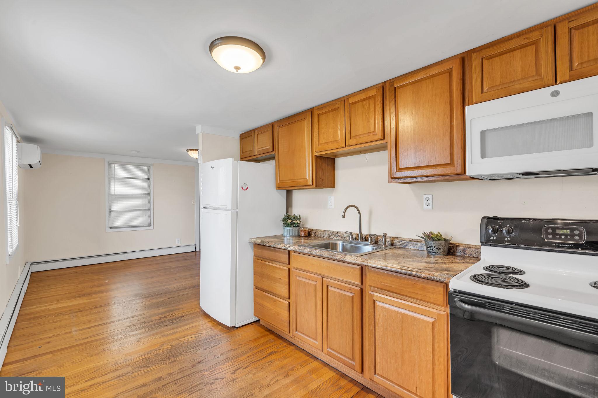 377 Jacobstown Cookstown Road Wrightstown, NJ 08562 - Photo 13 of 25
