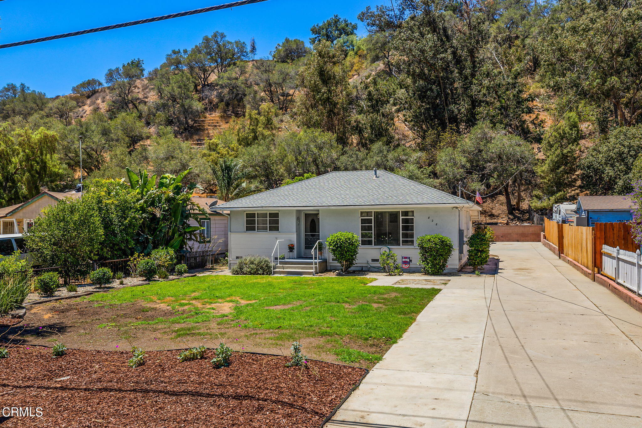 828 Ojai Road Santa Paula, CA 93060 - Photo 1 of 45 Front Yard 828 Ojai Road
