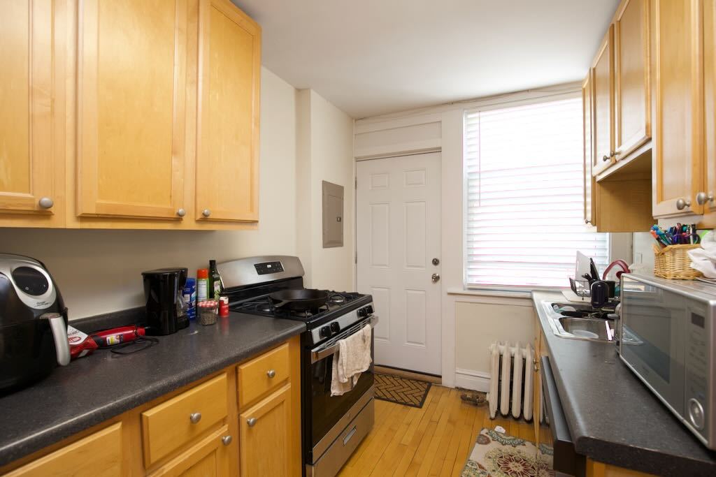 733 Elm Street, Unit 301 Winnetka, IL 60093 - Photo 4 of 20