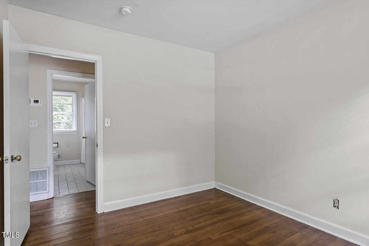 5012 Wickham Road Raleigh, NC 27606 - Photo 25 of 32 5012 Wickham Road_25
