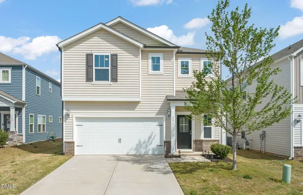 $379,900 | 92 White Ash Drive, Clayton, NC 27527
