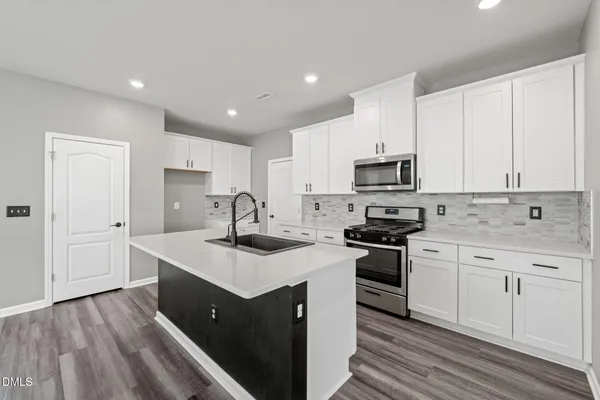 $379,900 | 92 White Ash Drive, Clayton, NC 27527