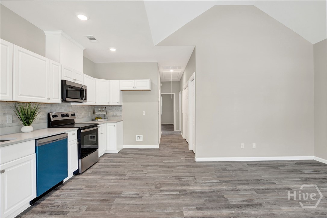 2016 Eppinger Street Savannah, GA 31415 - Photo 14 of 34