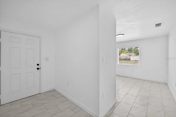 $549,900 | 7806 North Jamaica Street, Tampa, FL 33614