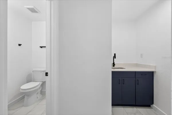 $549,900 | 7806 North Jamaica Street, Tampa, FL 33614