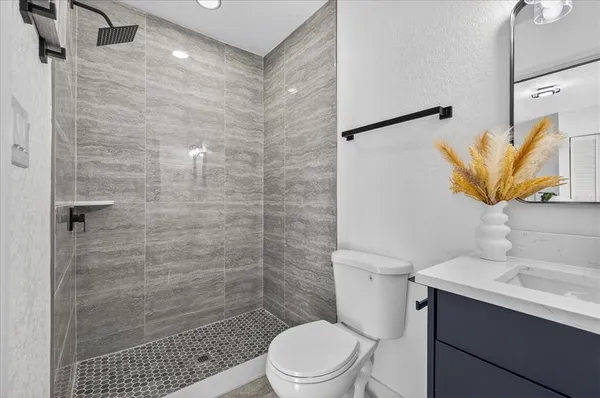 $549,900 | 7806 North Jamaica Street, Tampa, FL 33614