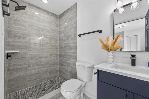 $549,900 | 7806 North Jamaica Street, Tampa, FL 33614