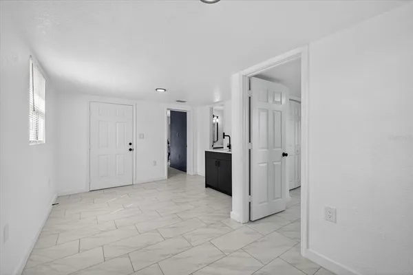 $549,900 | 7806 North Jamaica Street, Tampa, FL 33614