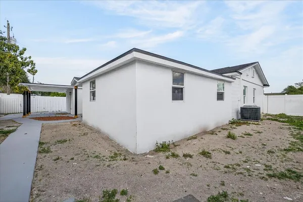 $549,900 | 7806 North Jamaica Street, Tampa, FL 33614