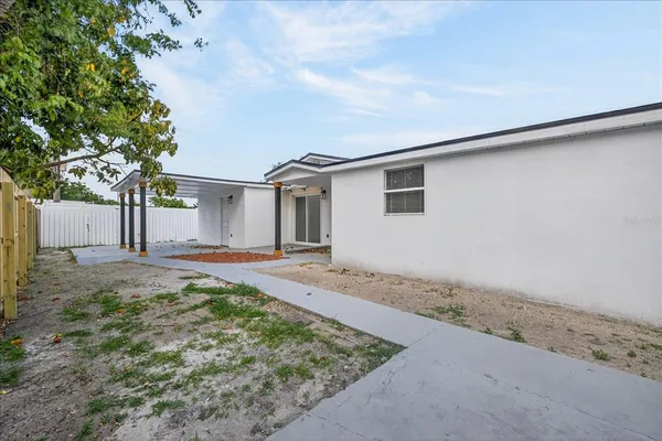 $549,900 | 7806 North Jamaica Street, Tampa, FL 33614