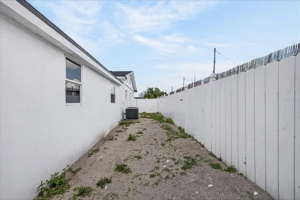 $549,900 | 7806 North Jamaica Street, Tampa, FL 33614