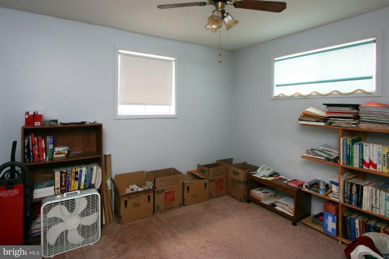 105 Hannes Street Silver Spring, MD 20901 - Photo 3 of 17 BEDROOM 3