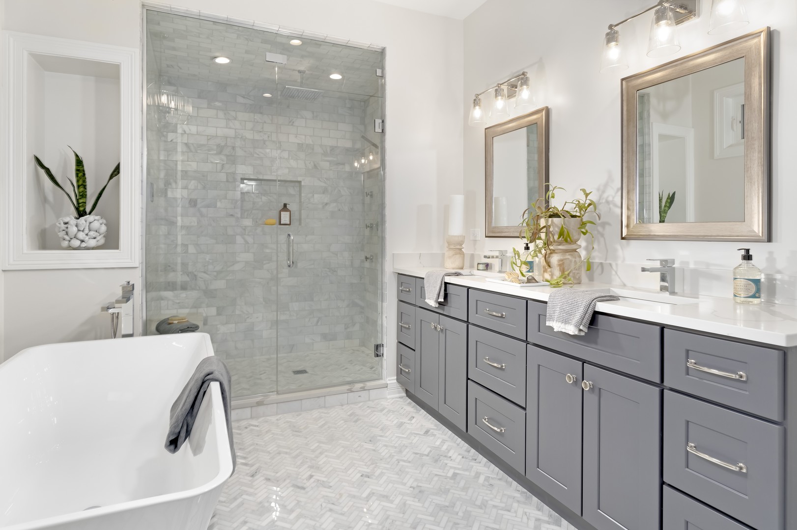 2515 Jackson Avenue Evanston, IL 60201 - Photo 15 of 34