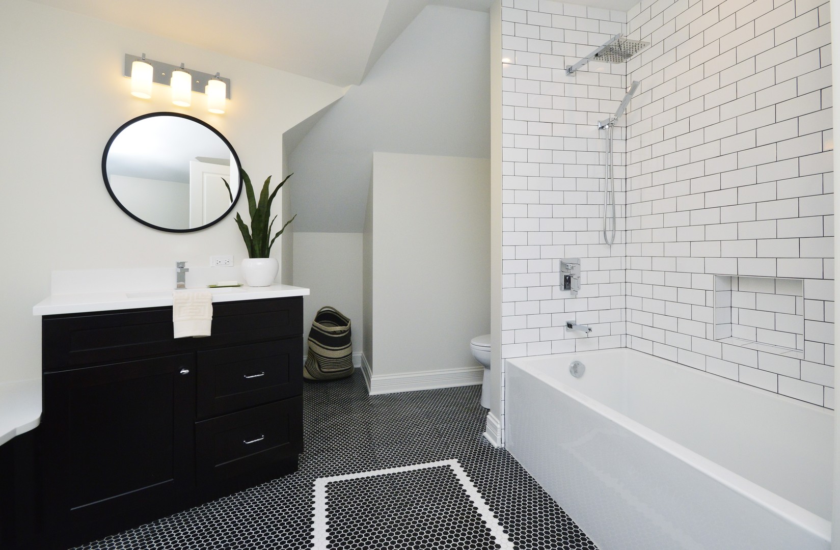 2515 Jackson Avenue Evanston, IL 60201 - Photo 24 of 34