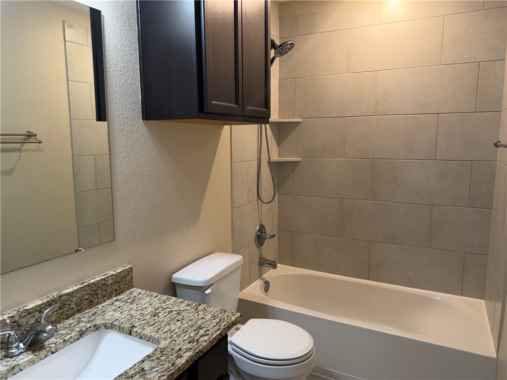 2071 Positano Loop Bryan, TX 77808 - Photo 16 of 29 Gallery Image 16
