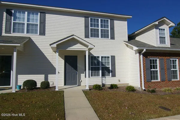 $1,200 | 4125 Dudleys Grant Drive, Unit G, Winterville, NC 28590