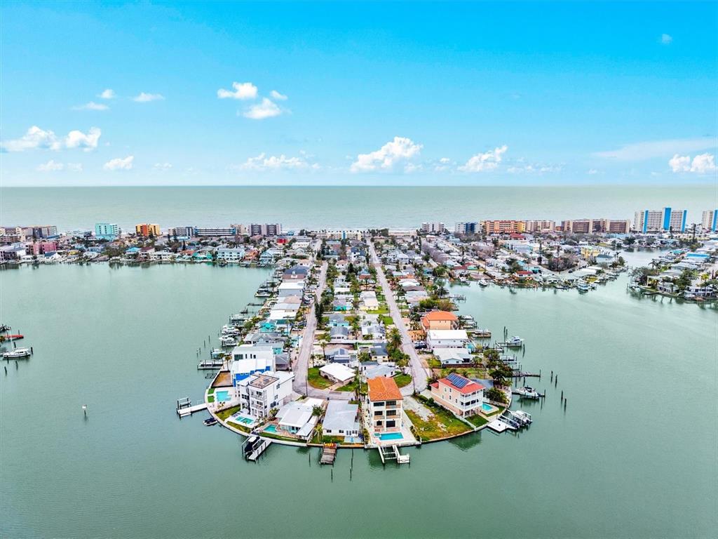 256 144th Avenue Madeira Beach, FL 33708 - Photo 19 of 27