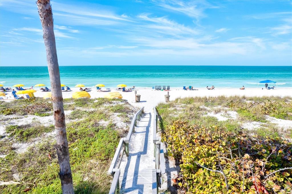 256 144th Avenue Madeira Beach, FL 33708 - Photo 26 of 27