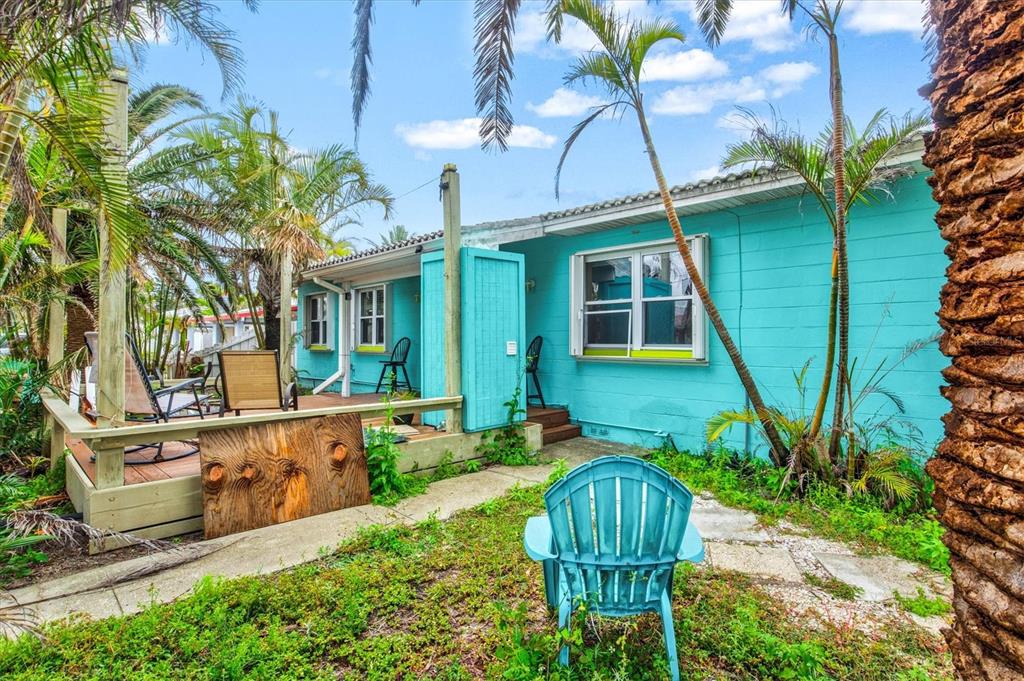 256 144th Avenue Madeira Beach, FL 33708 - Photo 6 of 27