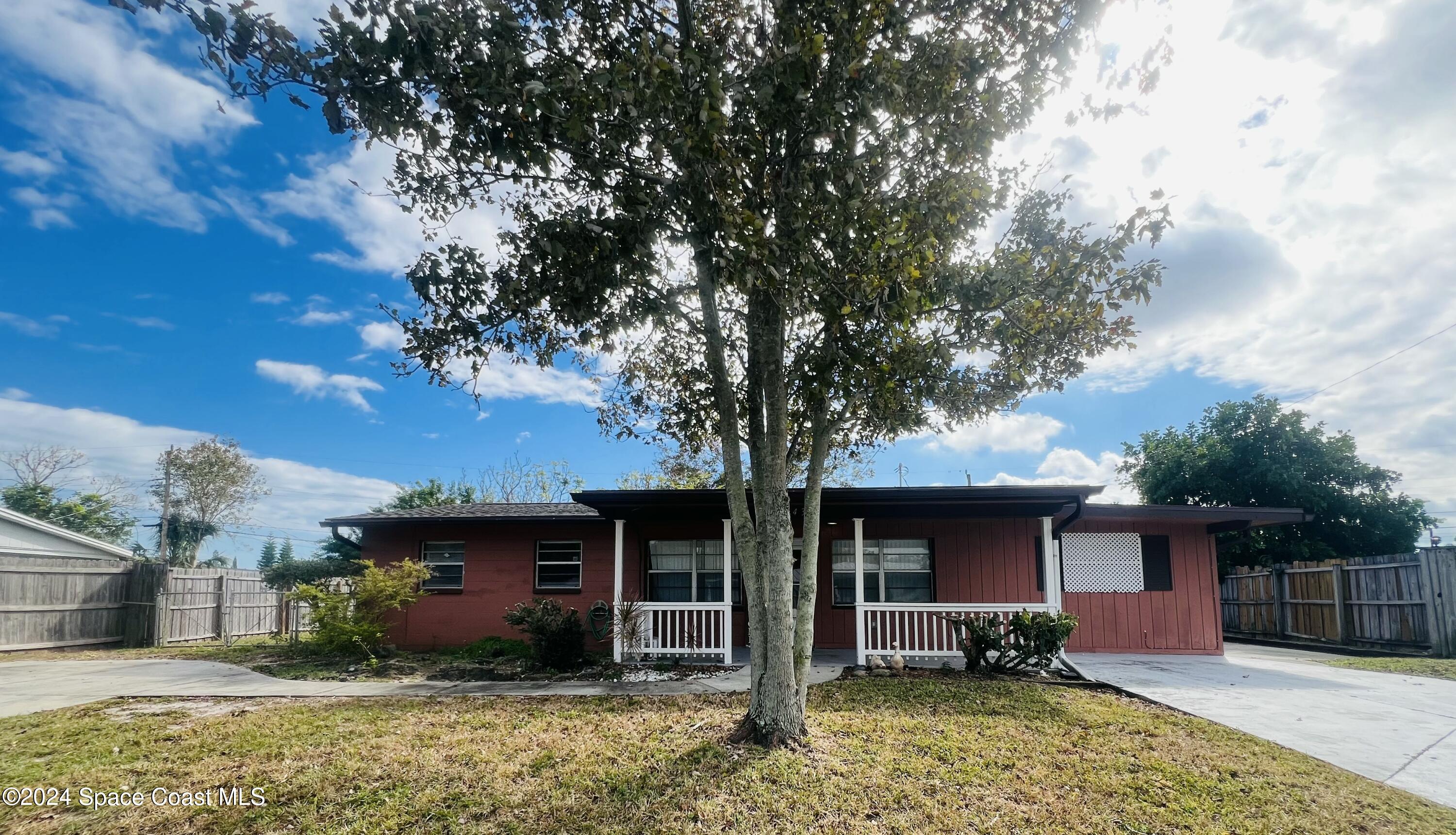 2243 King Richard Road Melbourne, FL 32935 - Photo 1 of 13 Front of Home