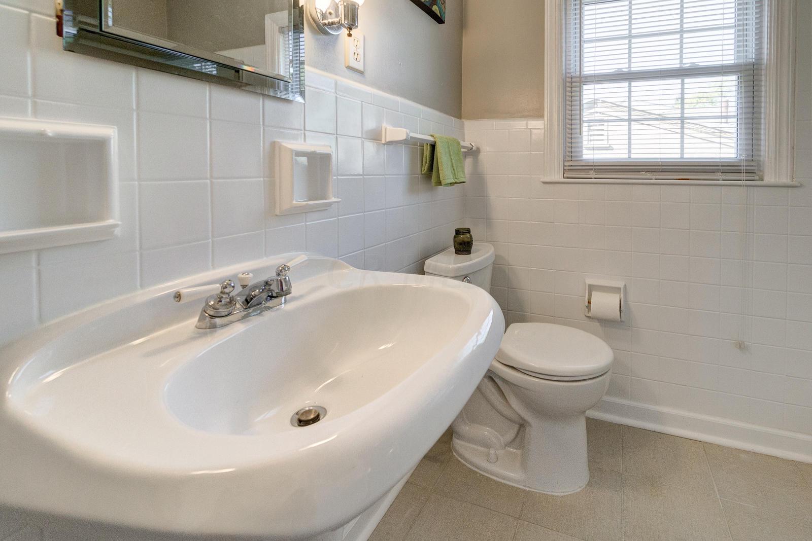 144 Nottingham Road Columbus, OH 43214 - Photo 18 of 31 Gallery Image 18