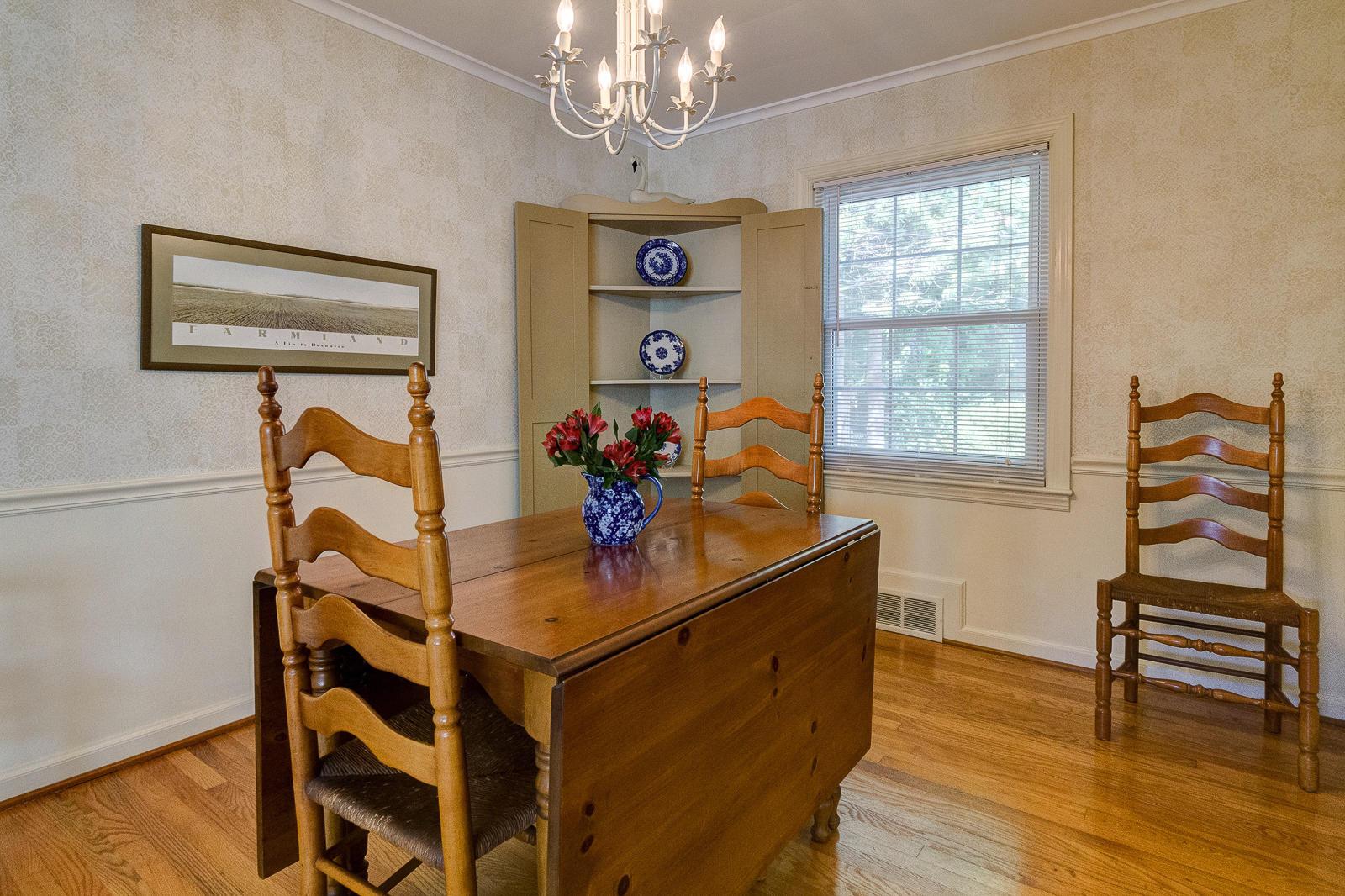 144 Nottingham Road Columbus, OH 43214 - Photo 8 of 31 Gallery Image 8