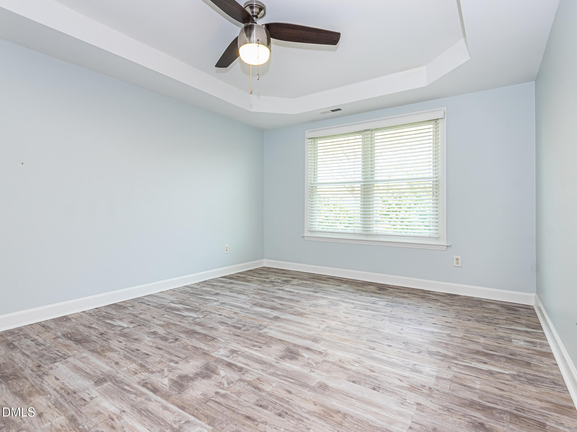 2113 Haig Point Way Raleigh, NC 27604 - Photo 17 of 40 InTrust_Realty_Lee_2113_Haig_Point-9110