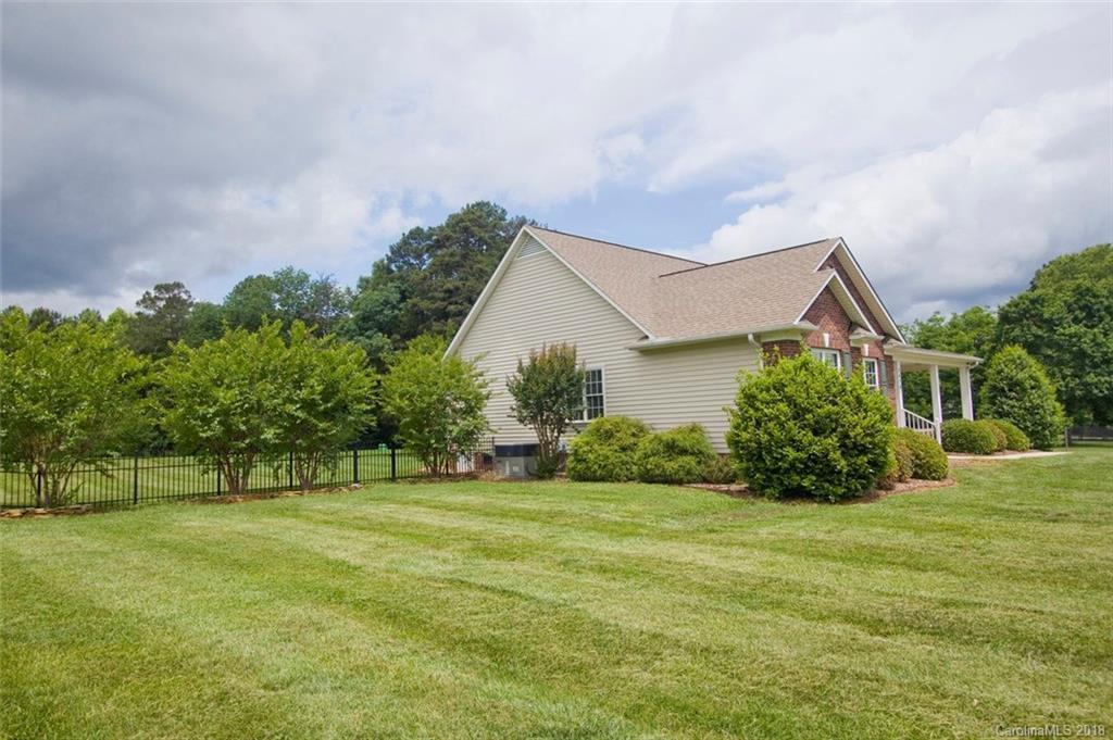 2478 Walker Road Mount Pleasant, NC 28124 - Photo 3 of 25 Gallery Image 3
