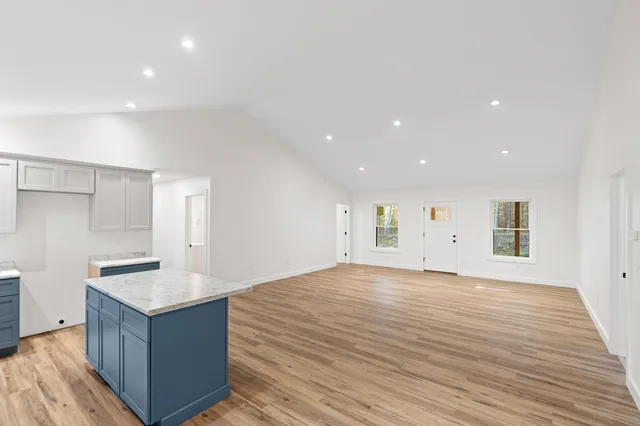 $450,000 | 4 Fawn Meadow Drive, Woolwich, ME 04579