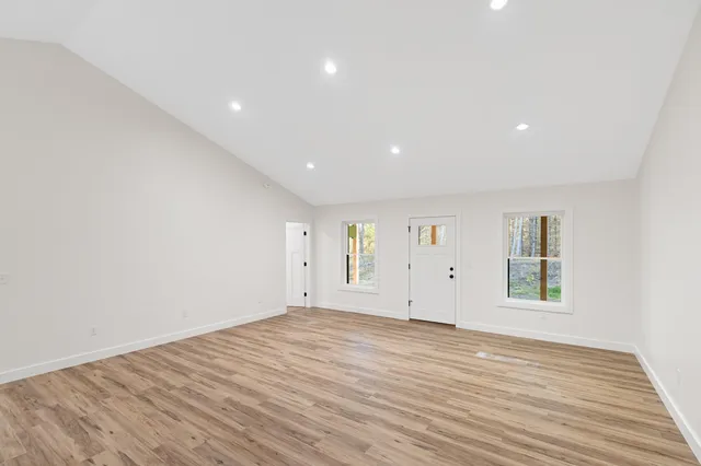 $450,000 | 4 Fawn Meadow Drive, Woolwich, ME 04579