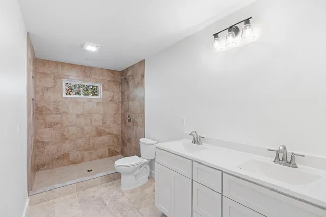 $450,000 | 4 Fawn Meadow Drive, Woolwich, ME 04579