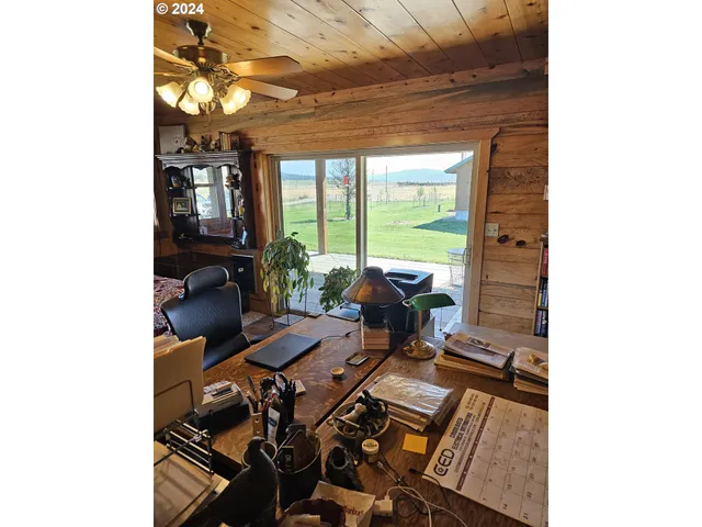 $2,950,000 | 29951 Oregon Pines Road, Beatty, OR 97621