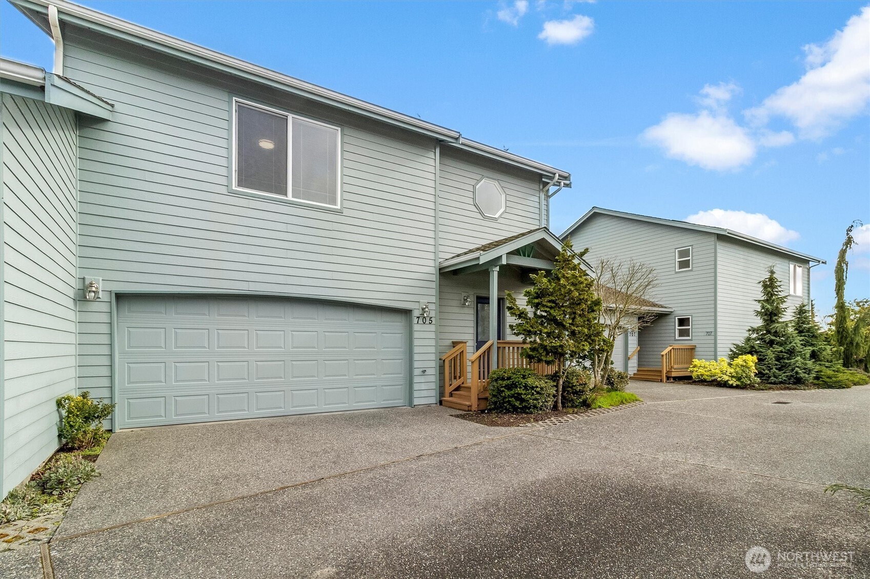 705 Finley Lane, Unit N2 La Conner, WA 98257 - Photo 2 of 38 a front view of house with garage