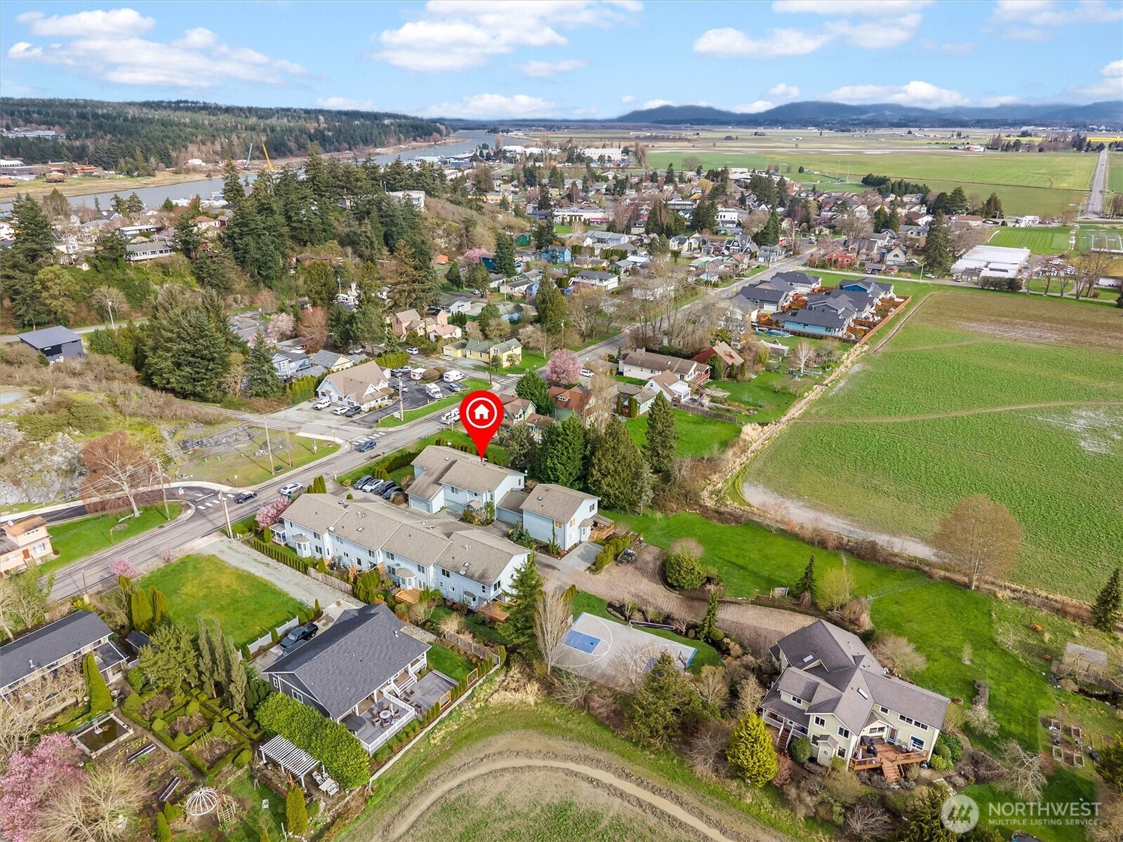705 Finley Lane, Unit N2 La Conner, WA 98257 - Photo 35 of 38 an aerial view of residential houses with outdoor space