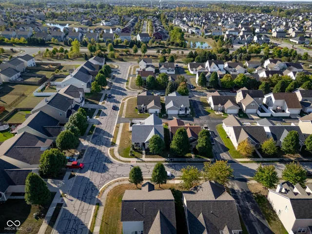 $289,999 | 871 Maidstone Avenue, Westfield, IN 46074