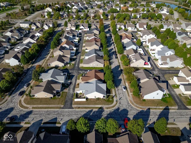 $289,999 | 871 Maidstone Avenue, Westfield, IN 46074