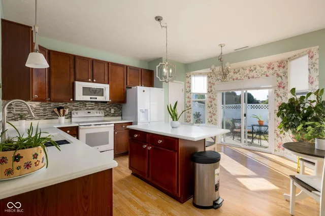 $289,999 | 871 Maidstone Avenue, Westfield, IN 46074