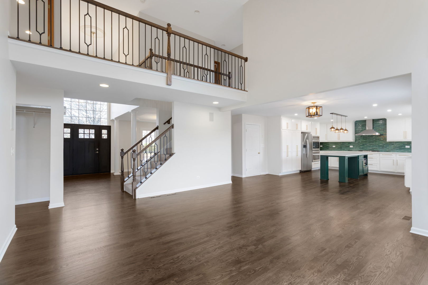 537 Arbor Lane Oswego, IL 60543 - Photo 15 of 33 a view of an entryway with kitchen and livingroom