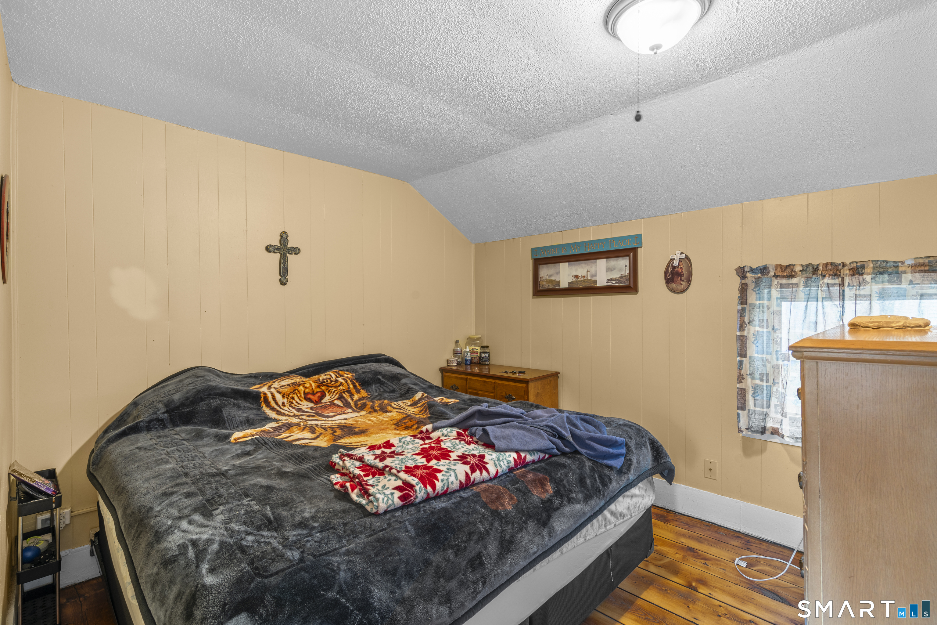 148 Pleasant Street Enfield, CT 06082 - Photo 12 of 40