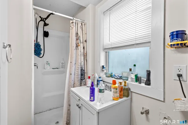 $500,000 | 148 Pleasant Street, Enfield, CT 06082