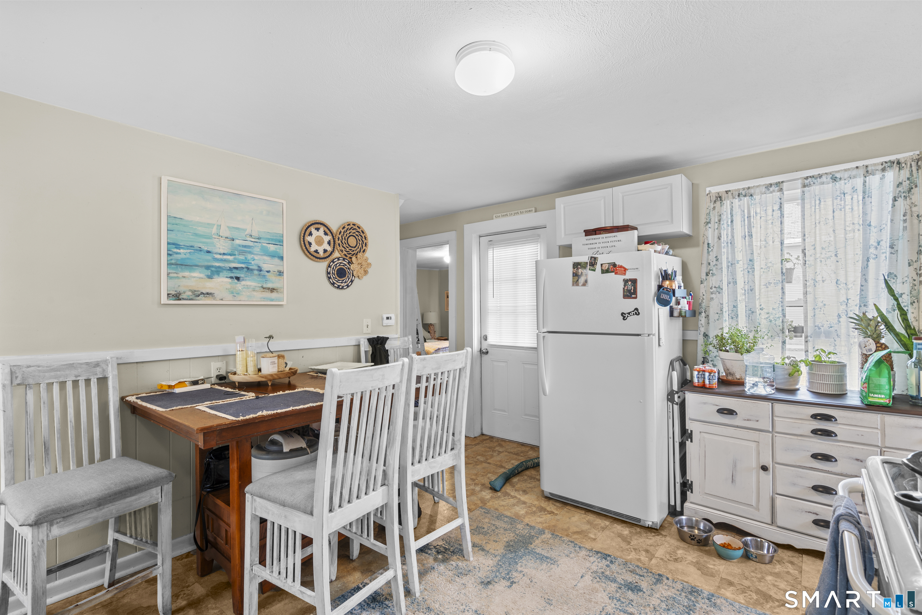 148 Pleasant Street Enfield, CT 06082 - Photo 19 of 40