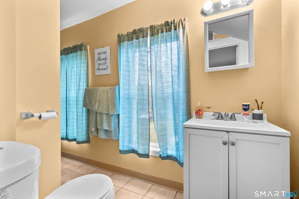 $500,000 | 148 Pleasant Street, Enfield, CT 06082